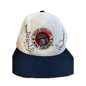 🔘Vintage Autographed Fuzzy Zoellers Wolf Challenge Men’s Hat
